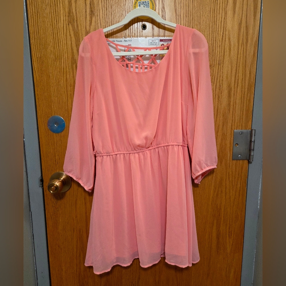 Peach Pink Three-Quarter Sleeve Chiffon Dress Size XL